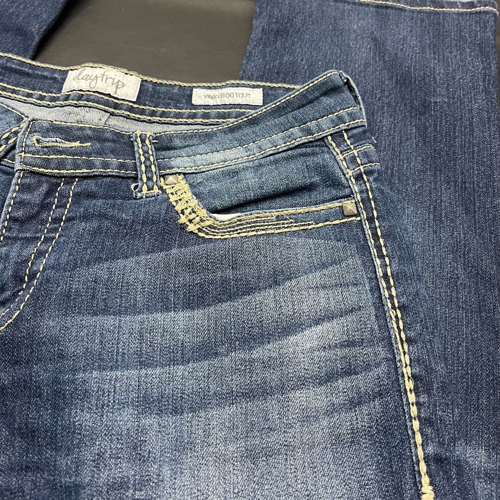 Daytrip Jeans - Size: 30R - Gently worn - Picture 4 of 8